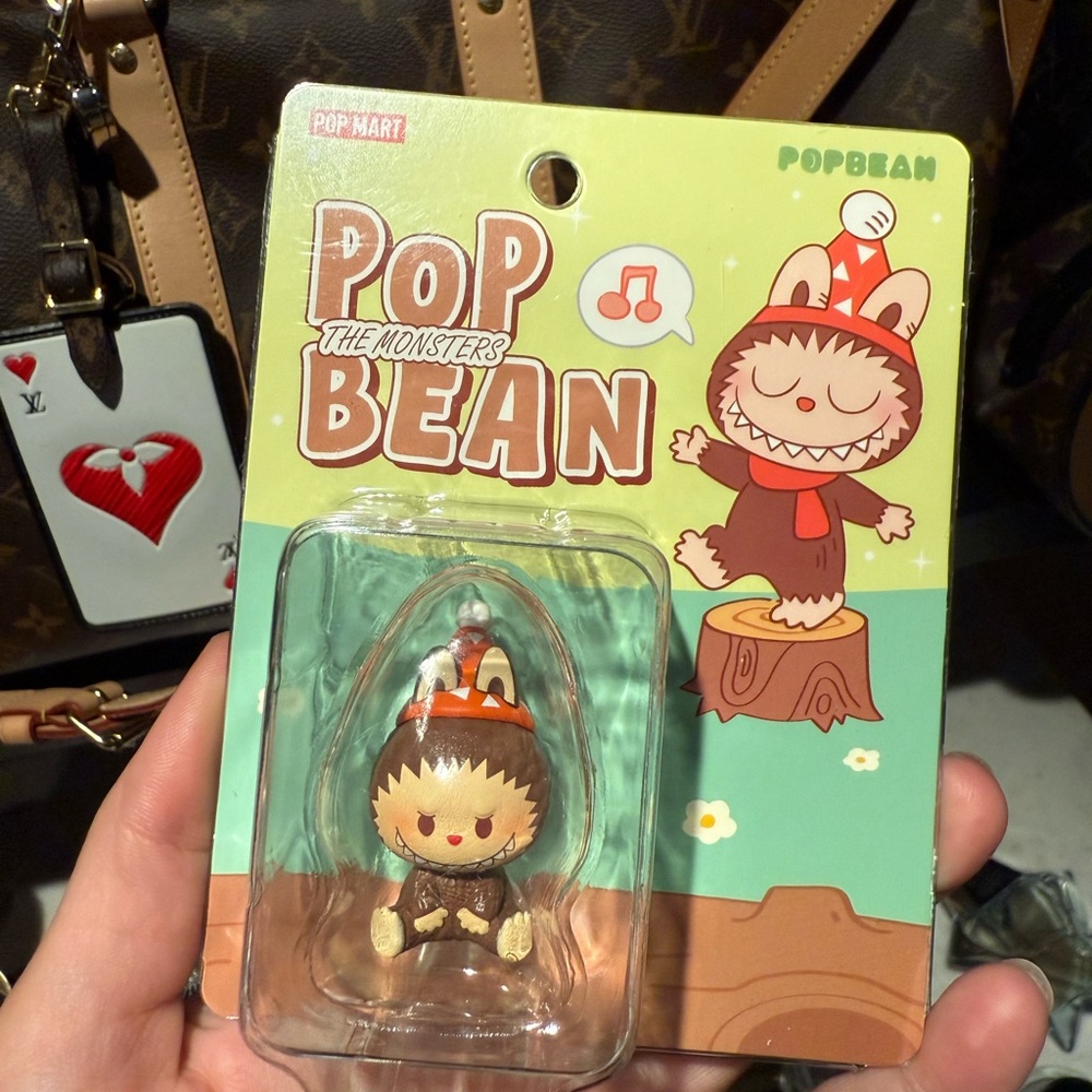 Pop bean labubu